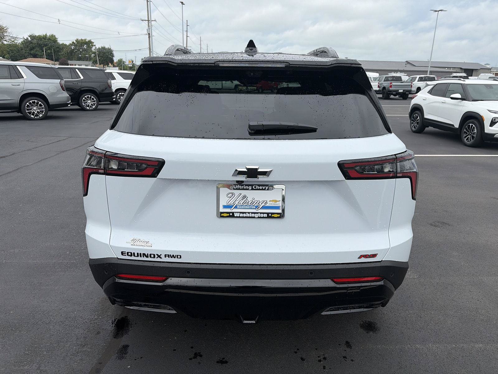 New 2027 Chevrolet Equinox RS w/ Safety and Technology Package AWD/4WD image 4
