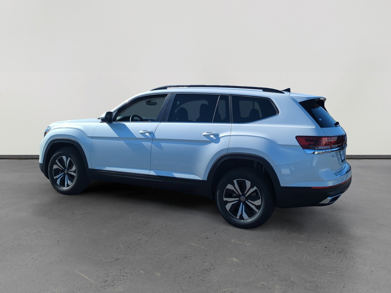 New 2026 Volkswagen Atlas SE FWD image 3