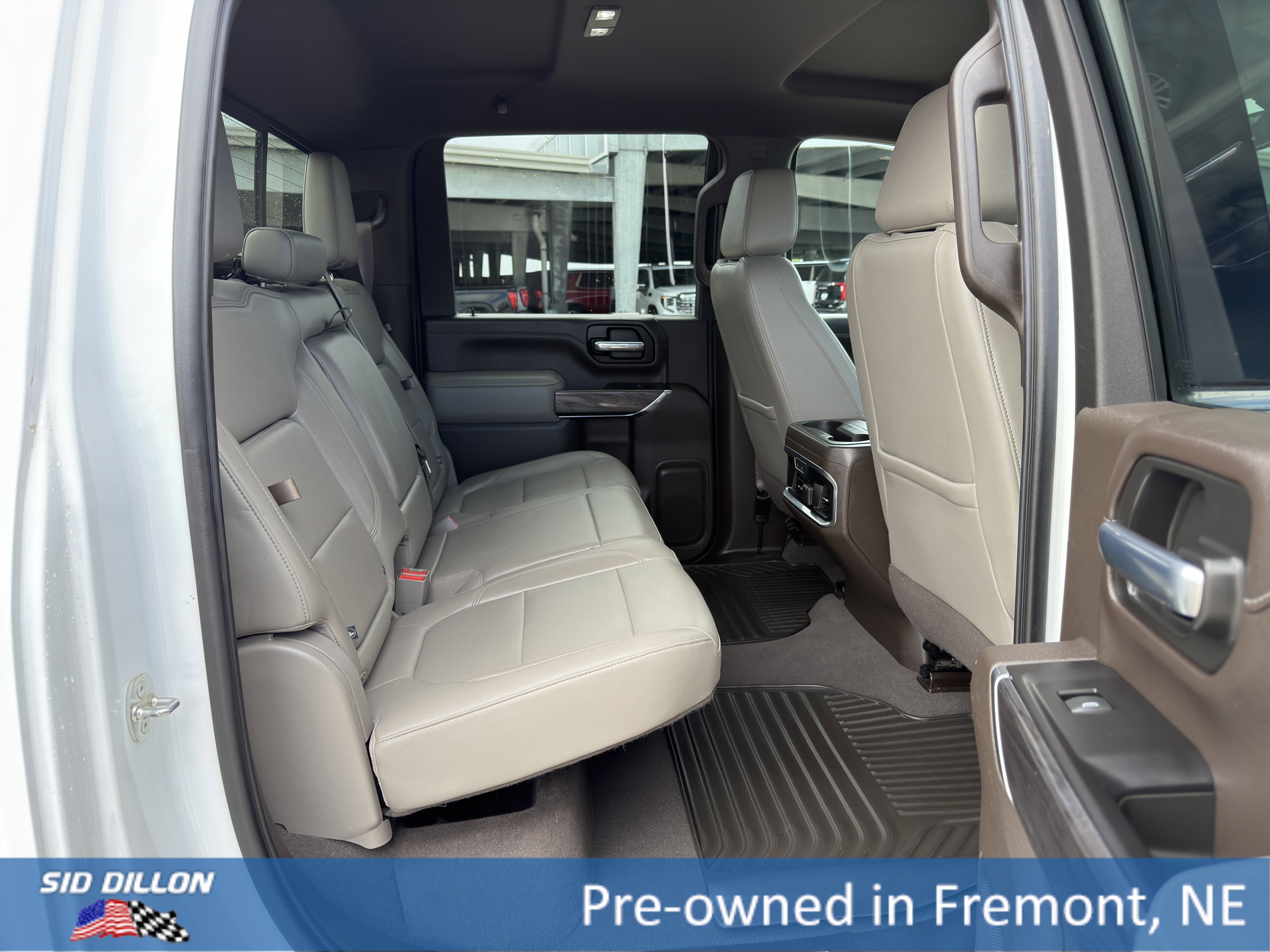Used 2020 Chevrolet Silverado 2500 LTZ w/ LTZ Plus Package AWD/4WD image 16