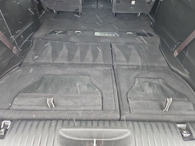 Used 2025 Chrysler Pacifica Select image 41