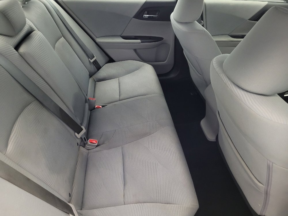 Used 2017 Honda Accord LX image 19