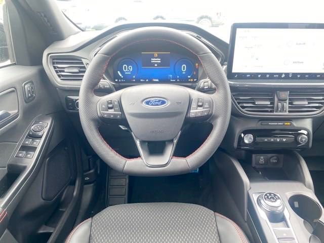 New 2024 Ford Escape ST-Line Select w/ Tech Pack #2 image 15