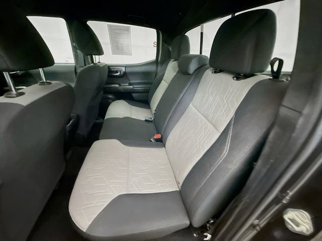 Used 2020 Toyota Tacoma TRD Off-Road image 22