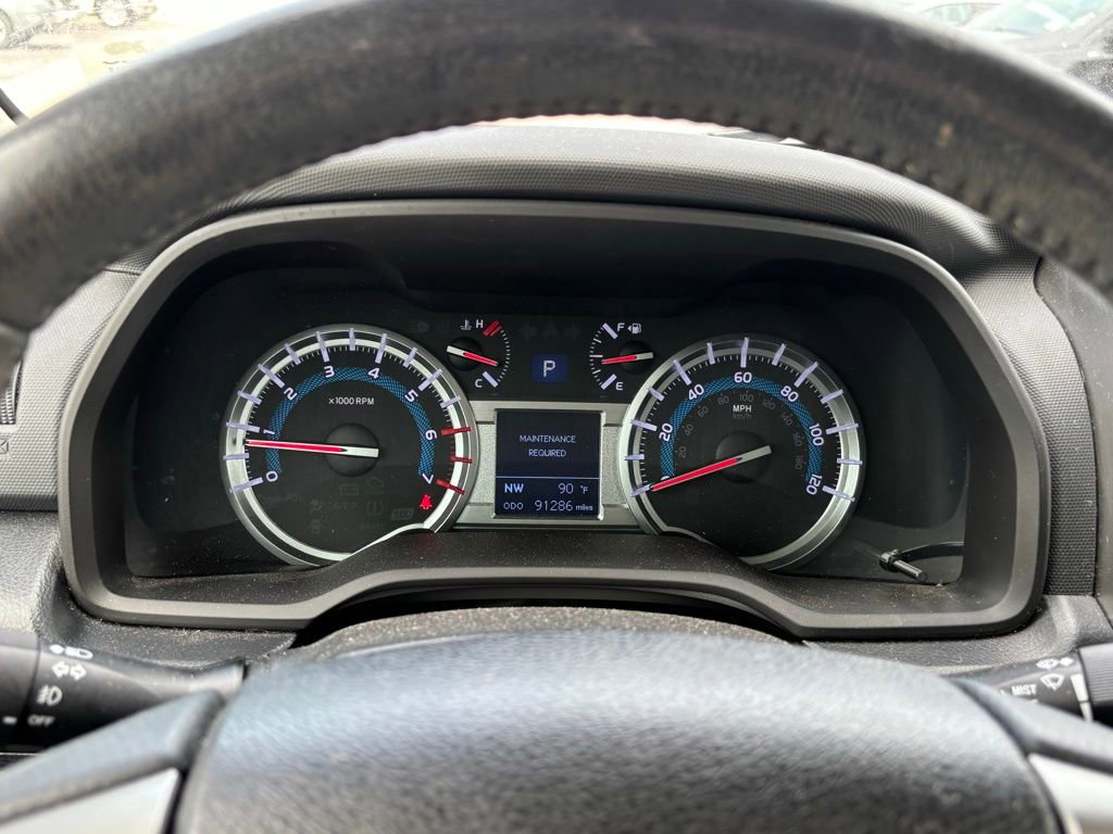 Used 2016 Toyota 4Runner SR5 Premium RWD image 15