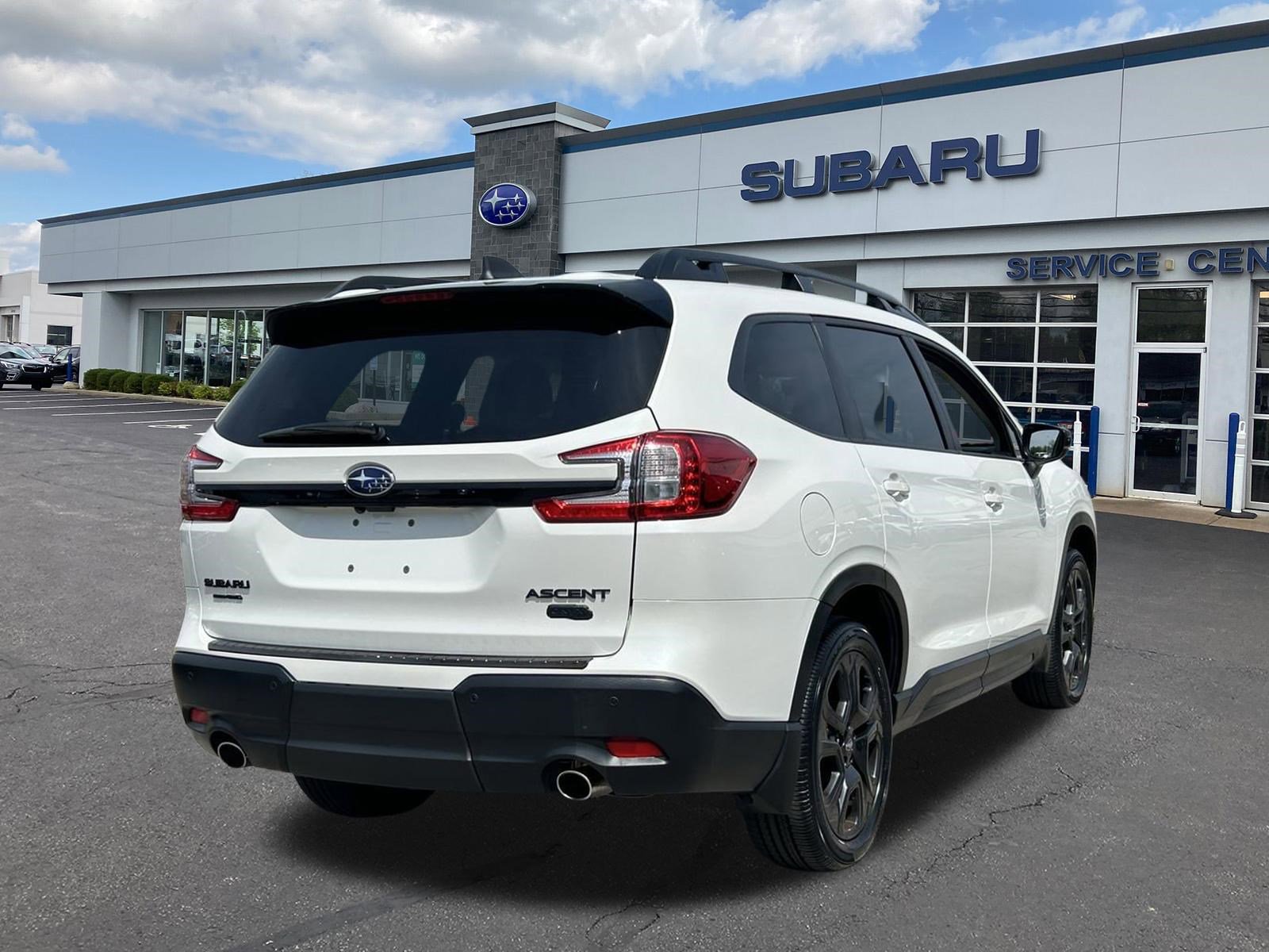 Used 2025 Subaru Ascent Onyx Edition AWD/4WD image 7