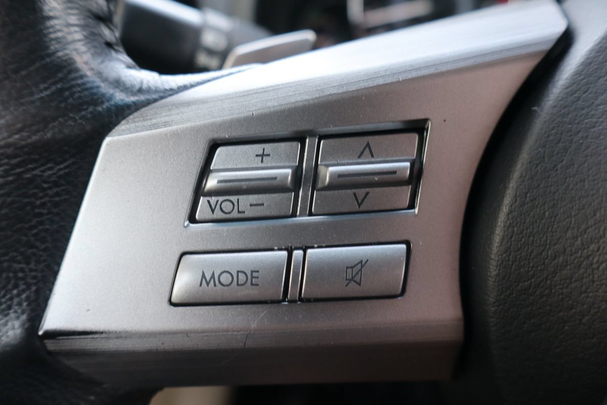 Used 2010 Subaru Outback 2.5i Premium AWD/4WD image 30