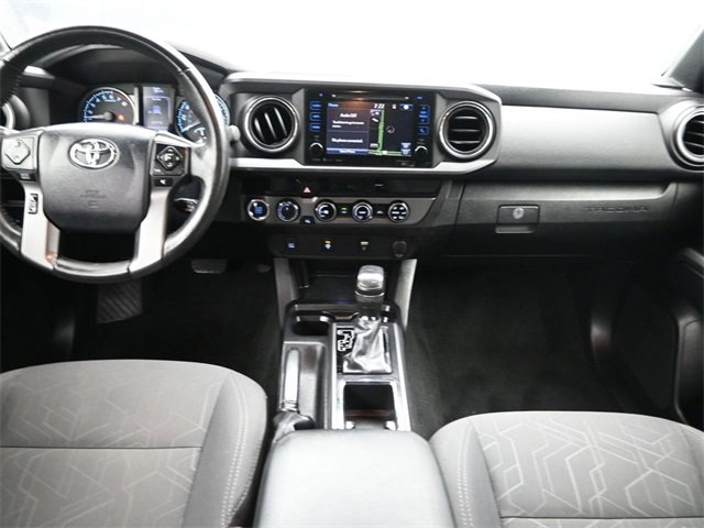 Used 2017 Toyota Tacoma SR5 image 9