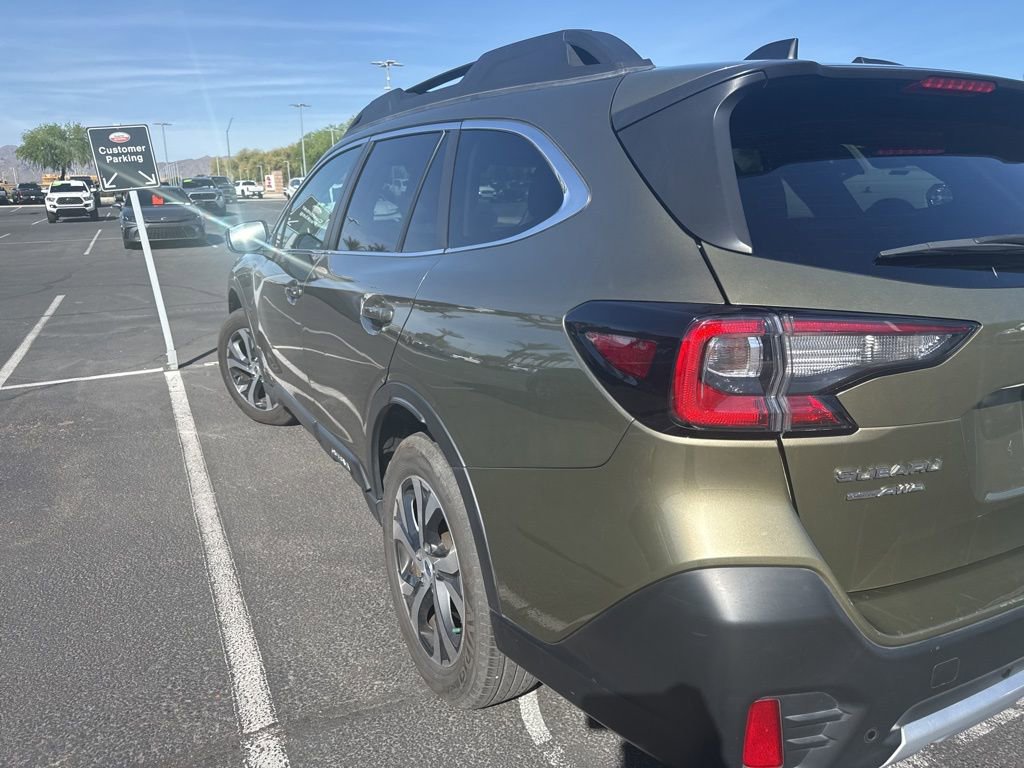Used 2022 Subaru Outback Limited XT image 6