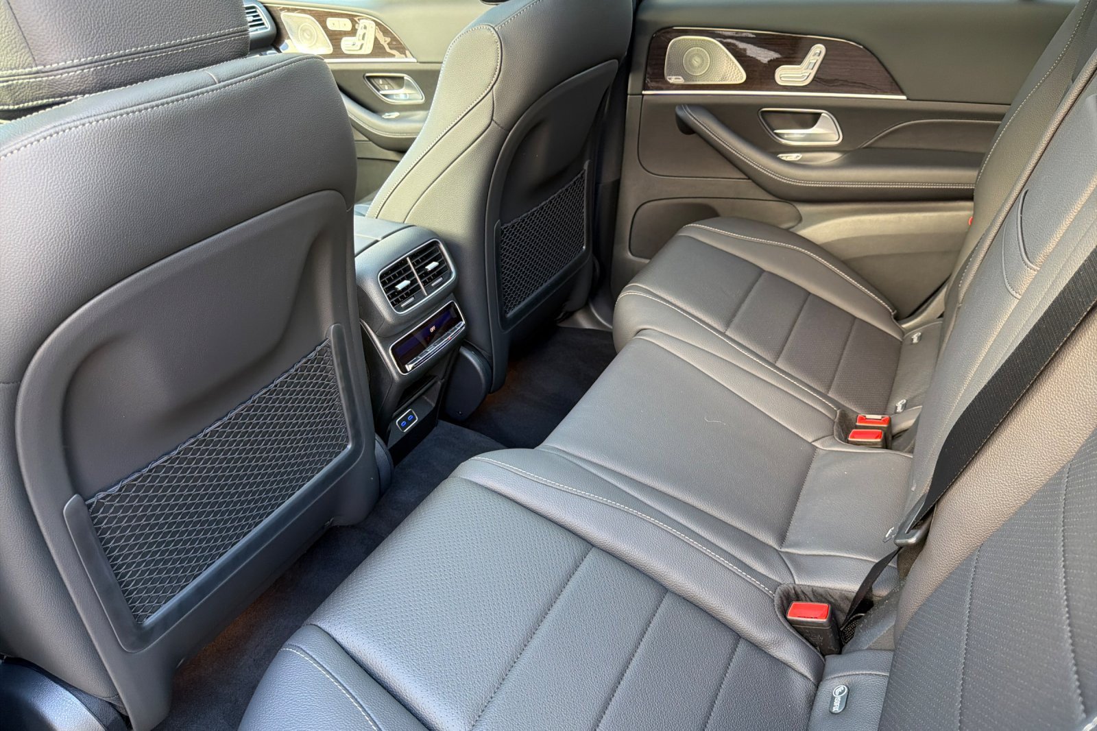 New 2026 Mercedes-Benz GLS 450 4MATIC image 11