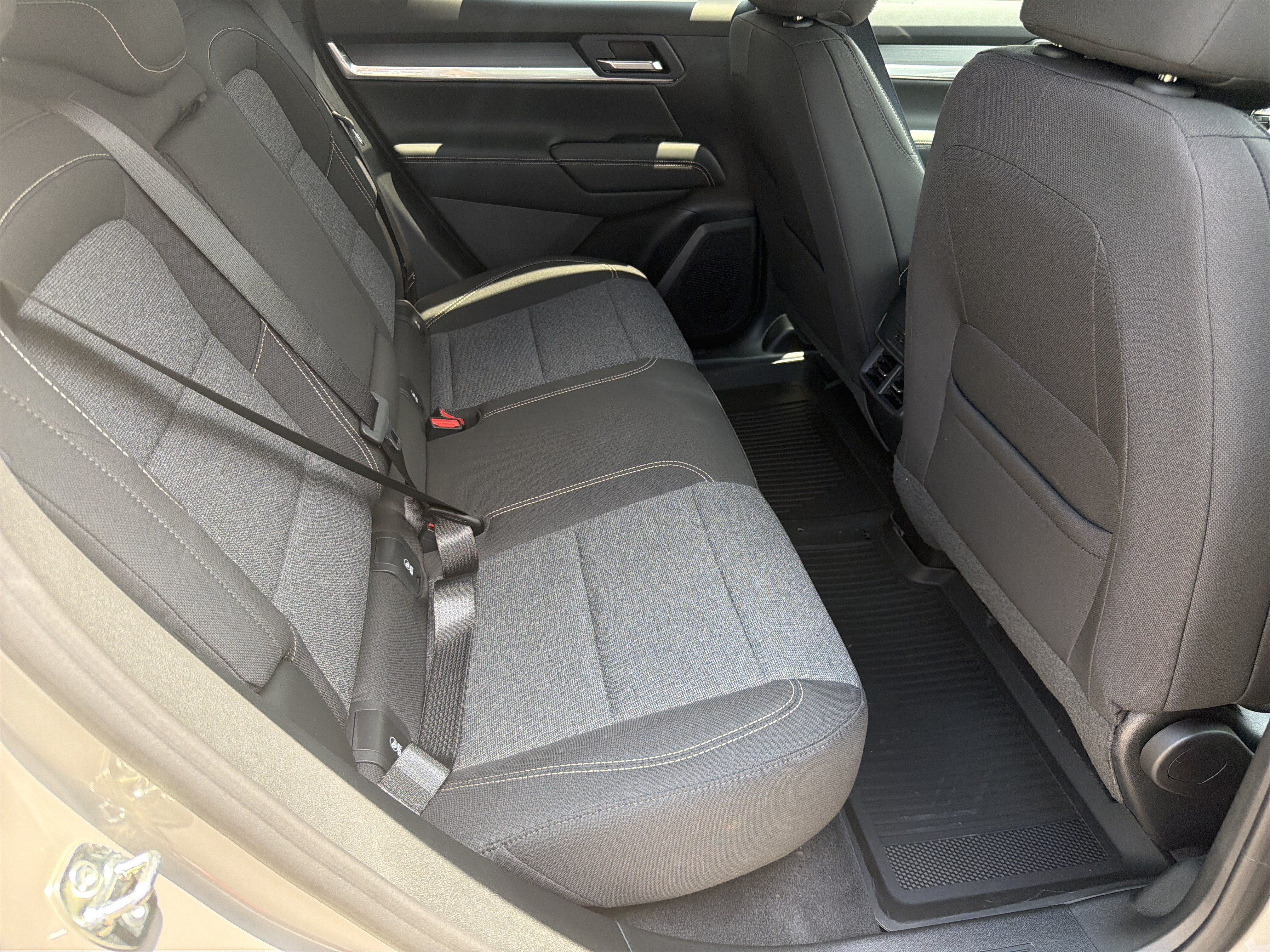 New 2026 GMC Terrain Elevation w/ LPO, Floor Liner Package FWD image 16