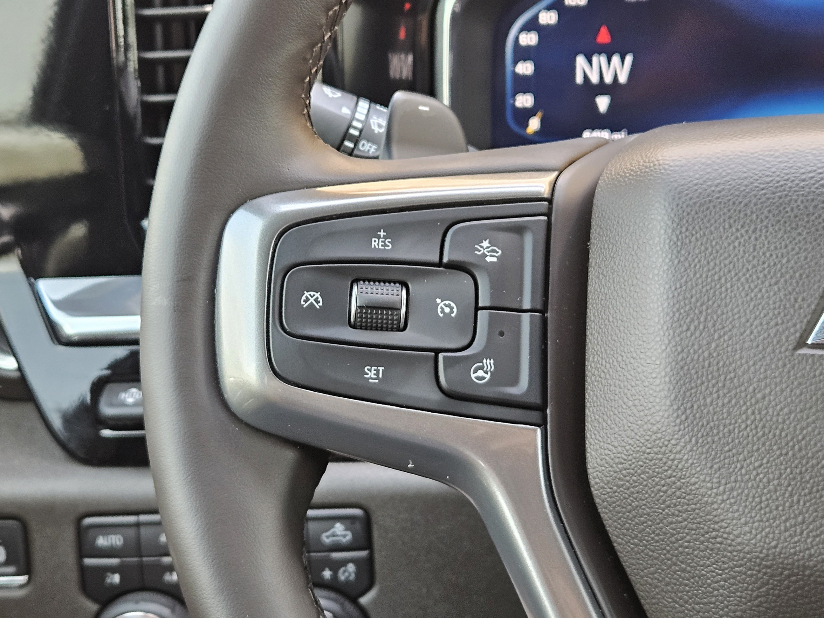 Used 2025 Chevrolet Silverado 1500 LTZ w/ LTZ Premium Texas Edition AWD/4WD image 29