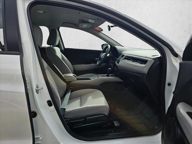 Used 2020 Honda HR-V LX image 10