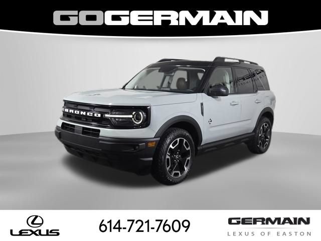 Used 2021 Ford Bronco Sport Outer Banks w/ Outer Banks Package AWD/4WD image 1