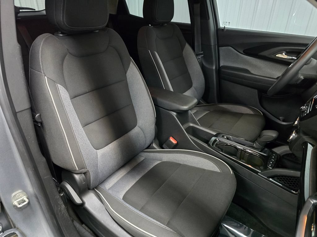 Used 2023 Chevrolet TrailBlazer LT w/ Convenience Package AWD/4WD image 23