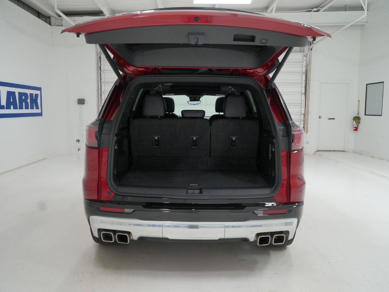 Used 2024 GMC Acadia Denali w/ Super Cruise Package AWD/4WD image 29