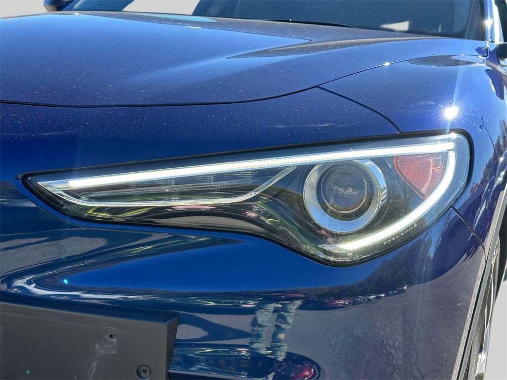 Used 2019 Alfa Romeo Stelvio Ti image 9