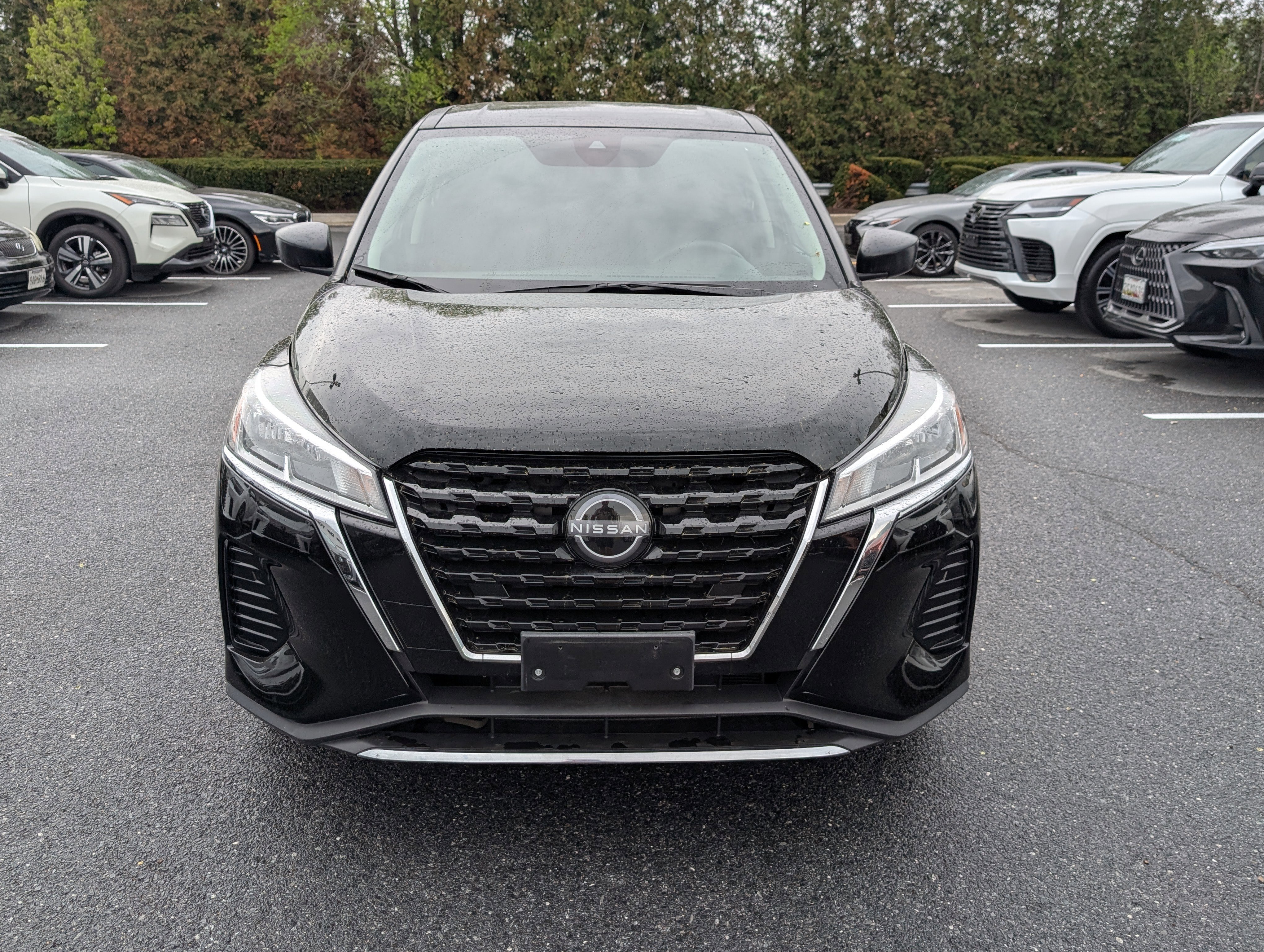 Used 2024 Nissan Kicks S image 8