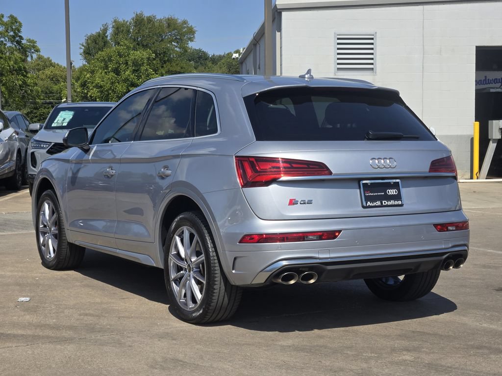 Certified 2023 Audi SQ5 Premium Plus w/ Premium Plus Package AWD/4WD image 11