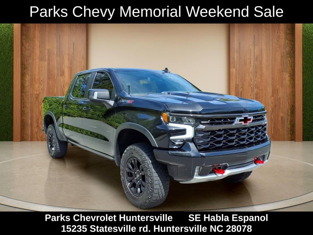Certified 2022 Chevrolet Silverado 1500 ZR2 AWD/4WD image 1