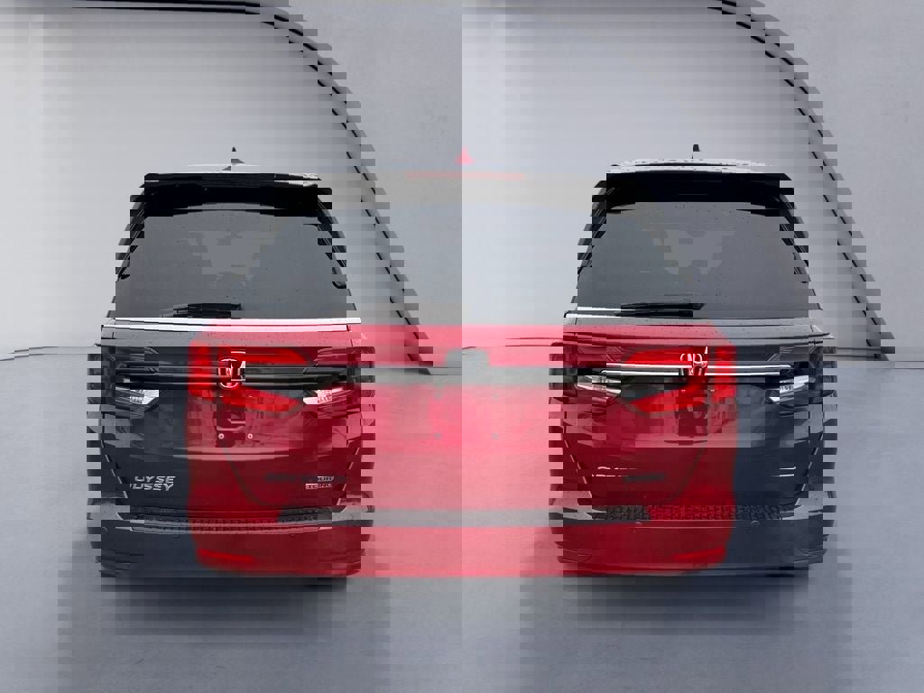 Used 2022 Honda Odyssey Touring image 4