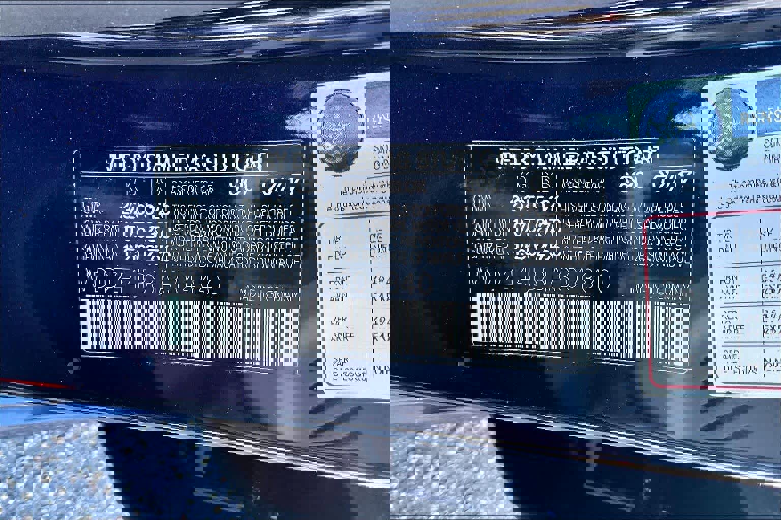 Used 2018 Mercedes-Benz E 300 image 32