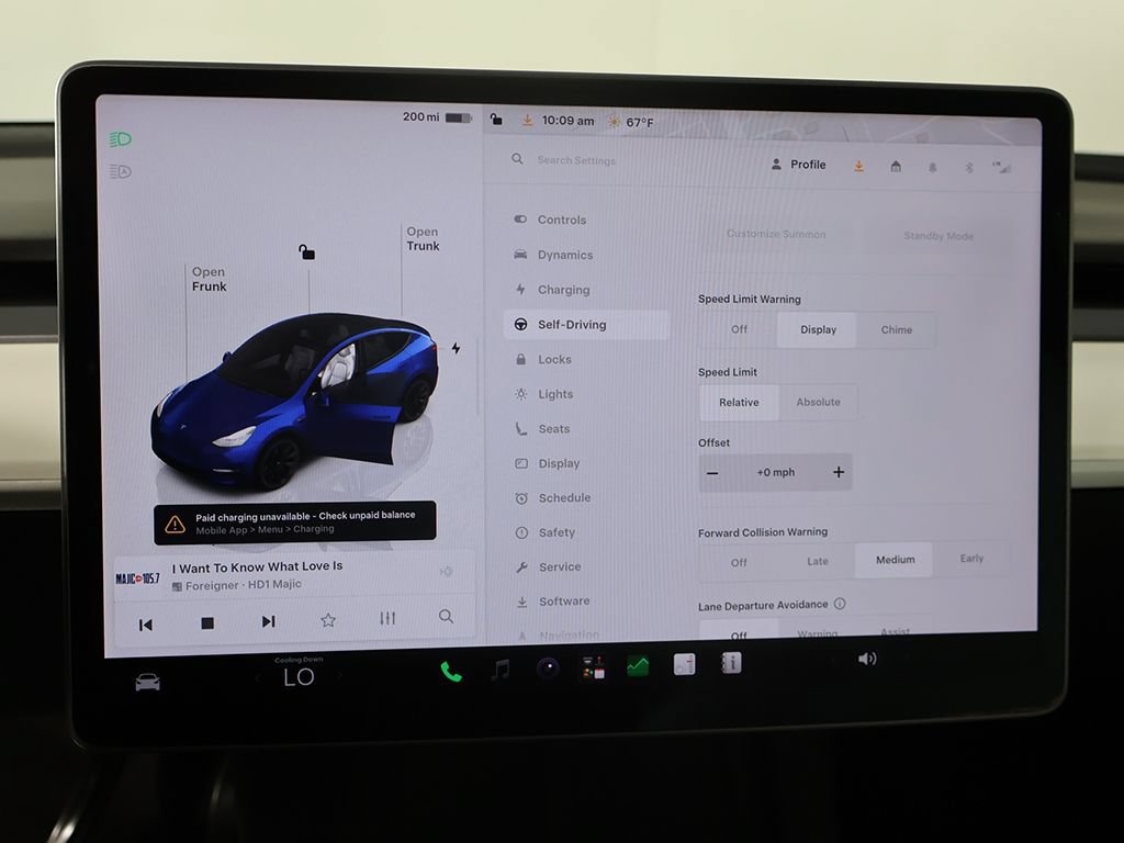 Used 2022 Tesla Model Y Long Range AWD/4WD image 42
