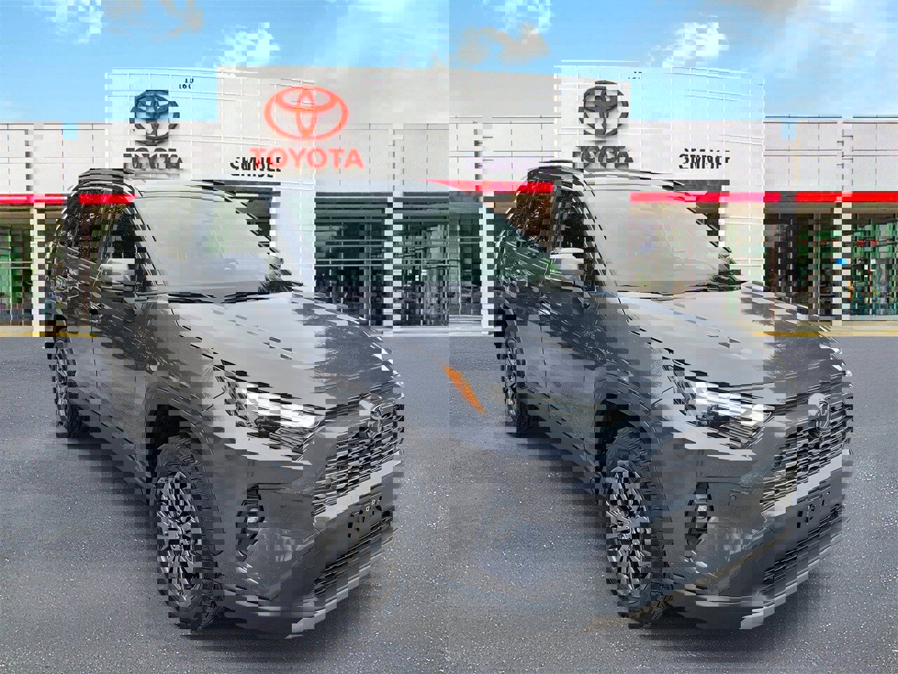 Used 2025 Toyota RAV4 Limited image 2