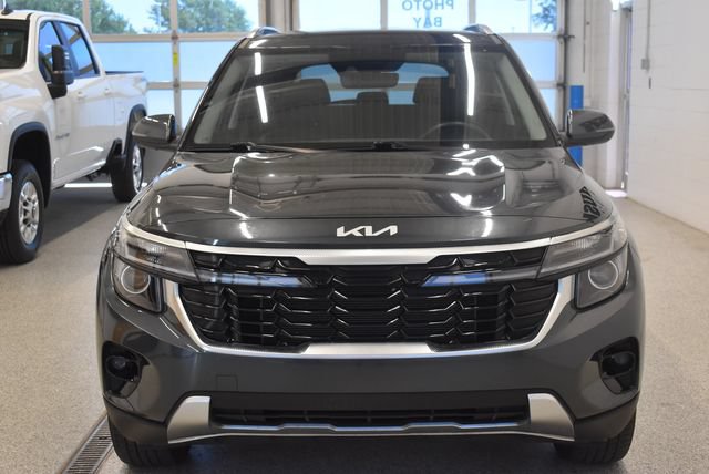 Used 2025 Kia Seltos S FWD image 3