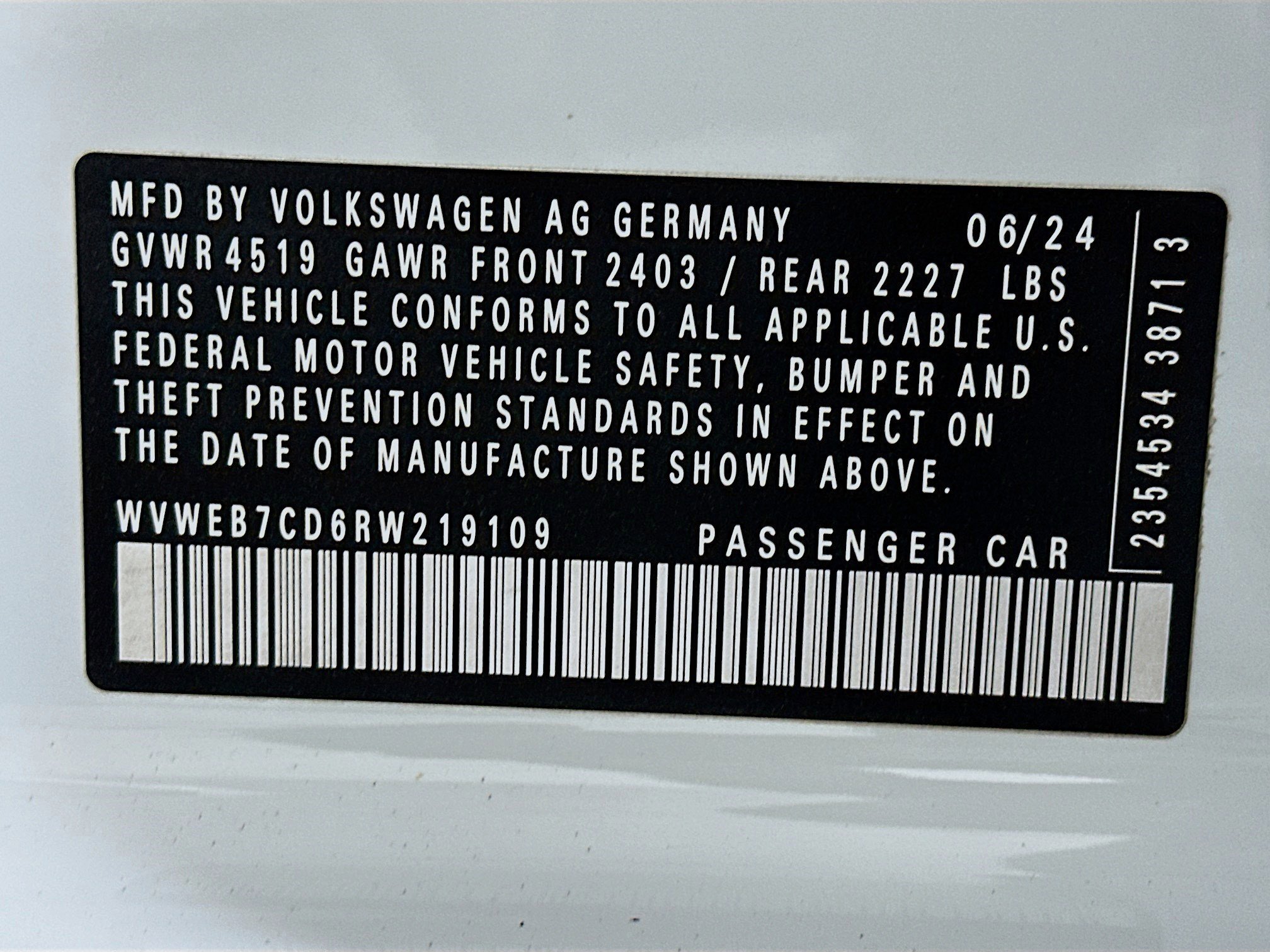 Used 2024 Volkswagen Golf R image 37