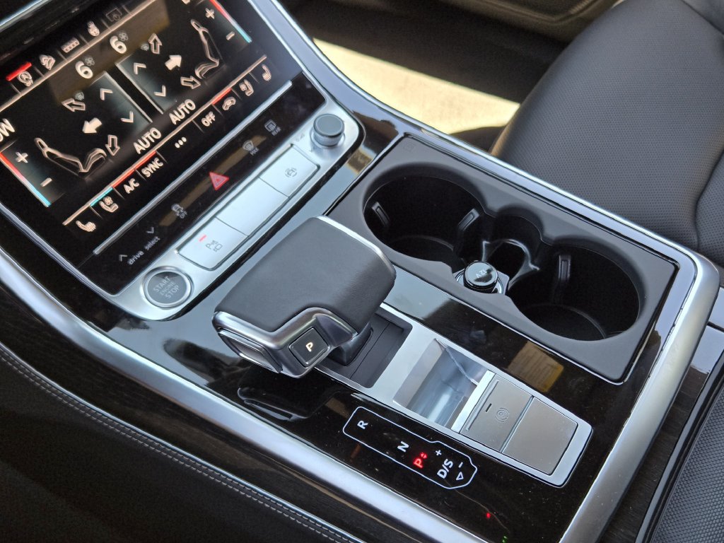 New 2027 Audi Q8 Premium Plus AWD/4WD image 25