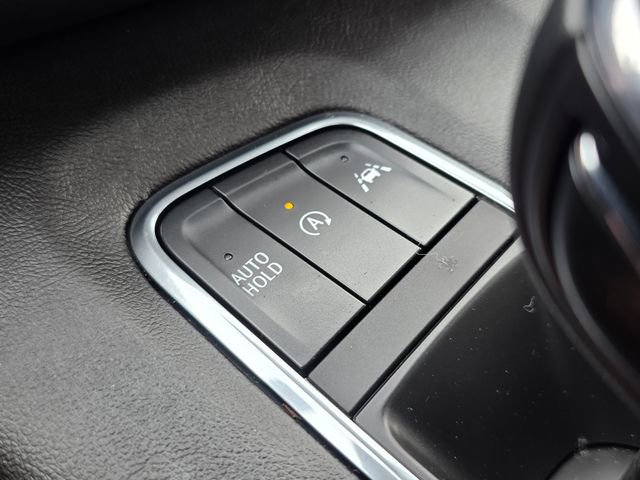 Used 2023 Cadillac Escalade Premium Luxury image 36