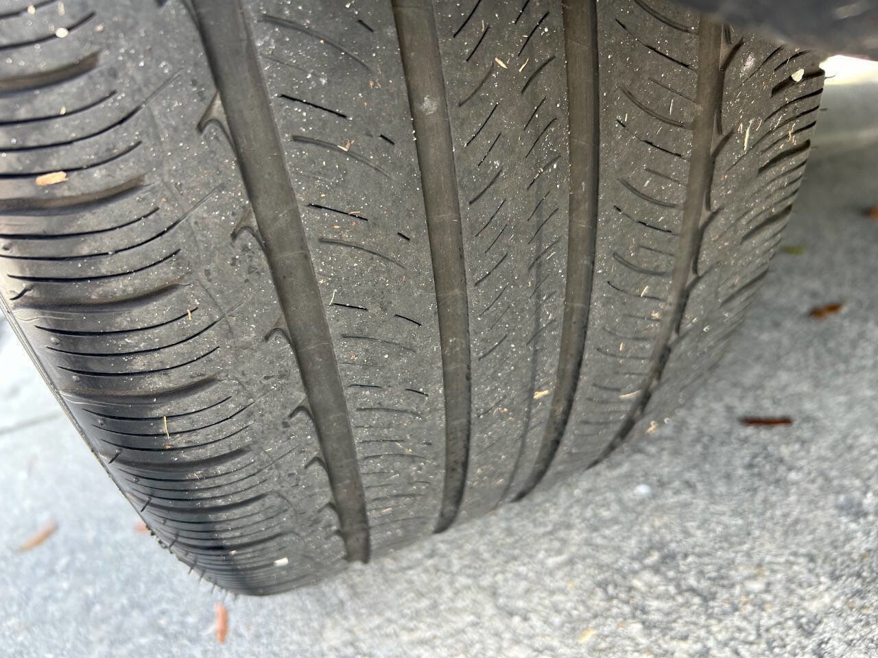 Used 2017 Porsche Macan Turbo image 38