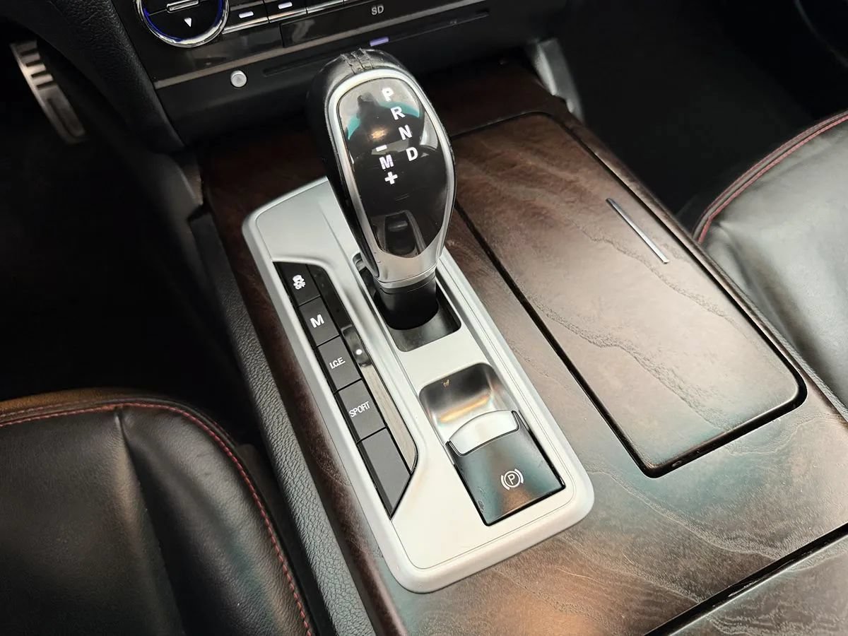 Used 2016 Maserati Ghibli S Q4 AWD/4WD image 25