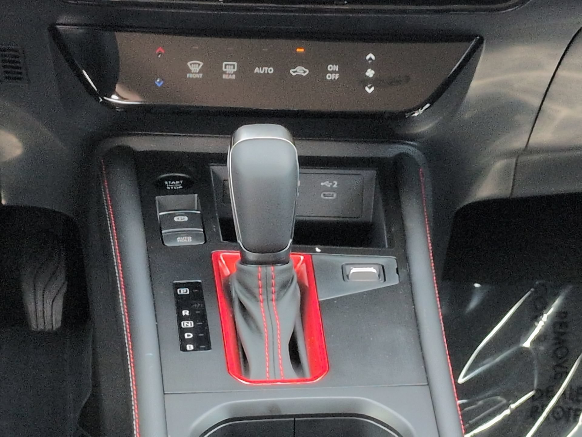 New 2026 Nissan Kicks SR FWD image 20