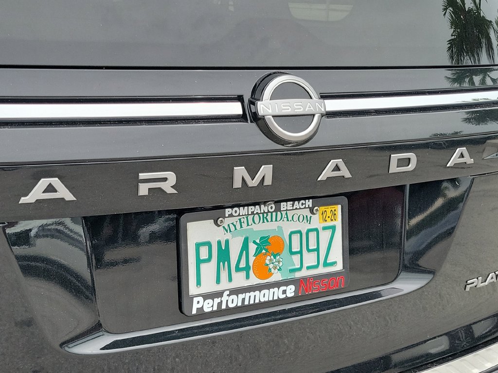 Certified 2025 Nissan Armada Platinum RWD image 15