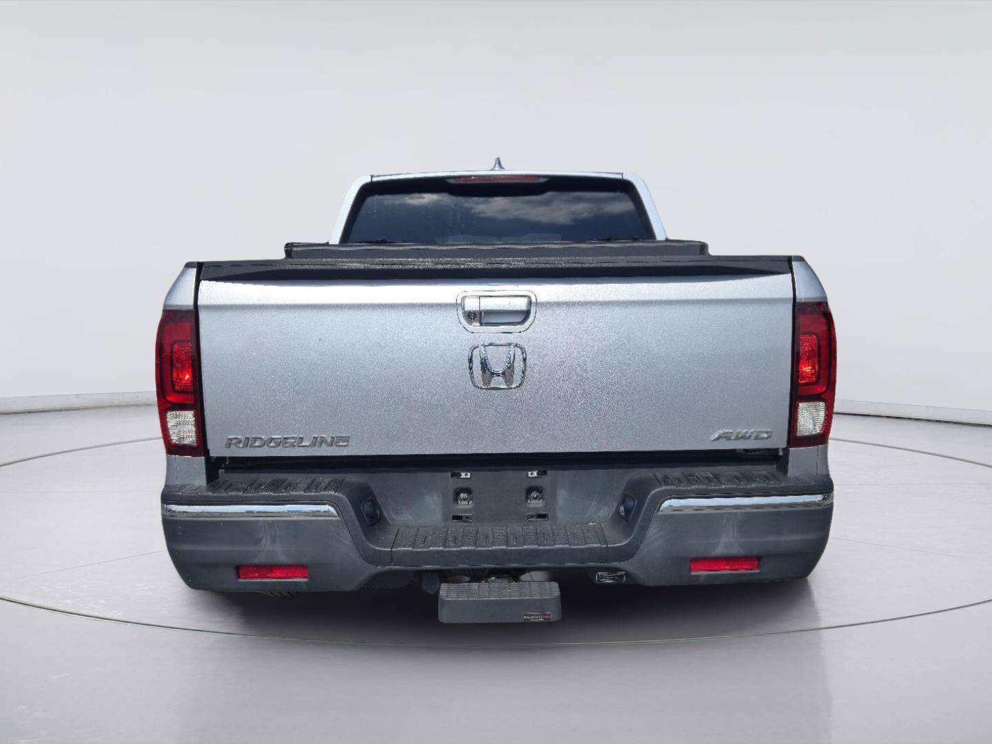 Used 2018 Honda Ridgeline Sport image 4