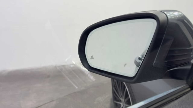 Used 2021 Mercedes-Benz C 300 Sedan image 11