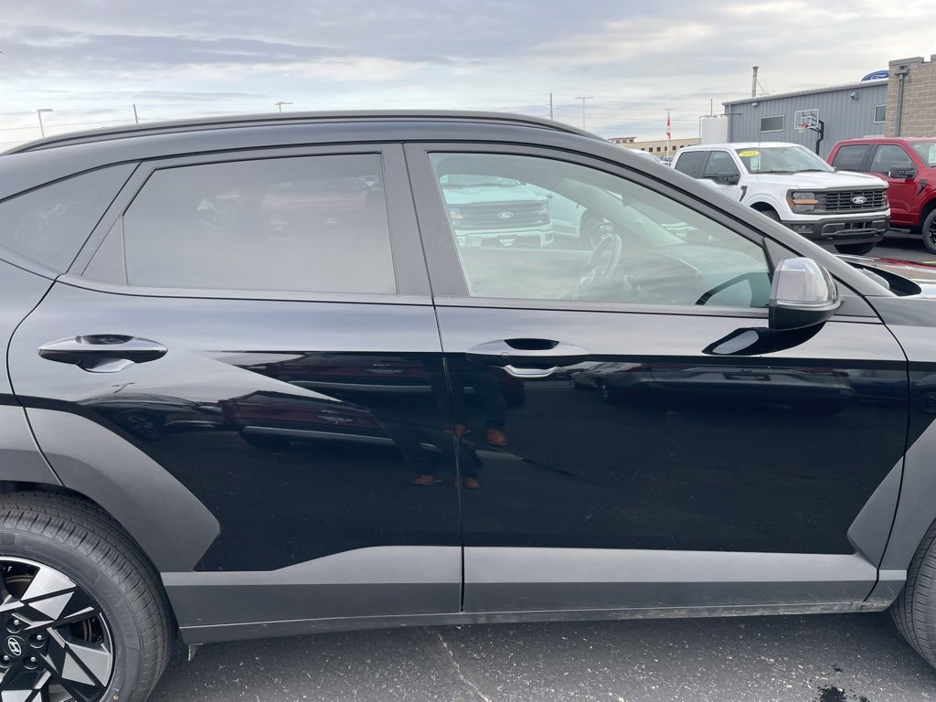 Used 2024 Hyundai Kona SEL image 27