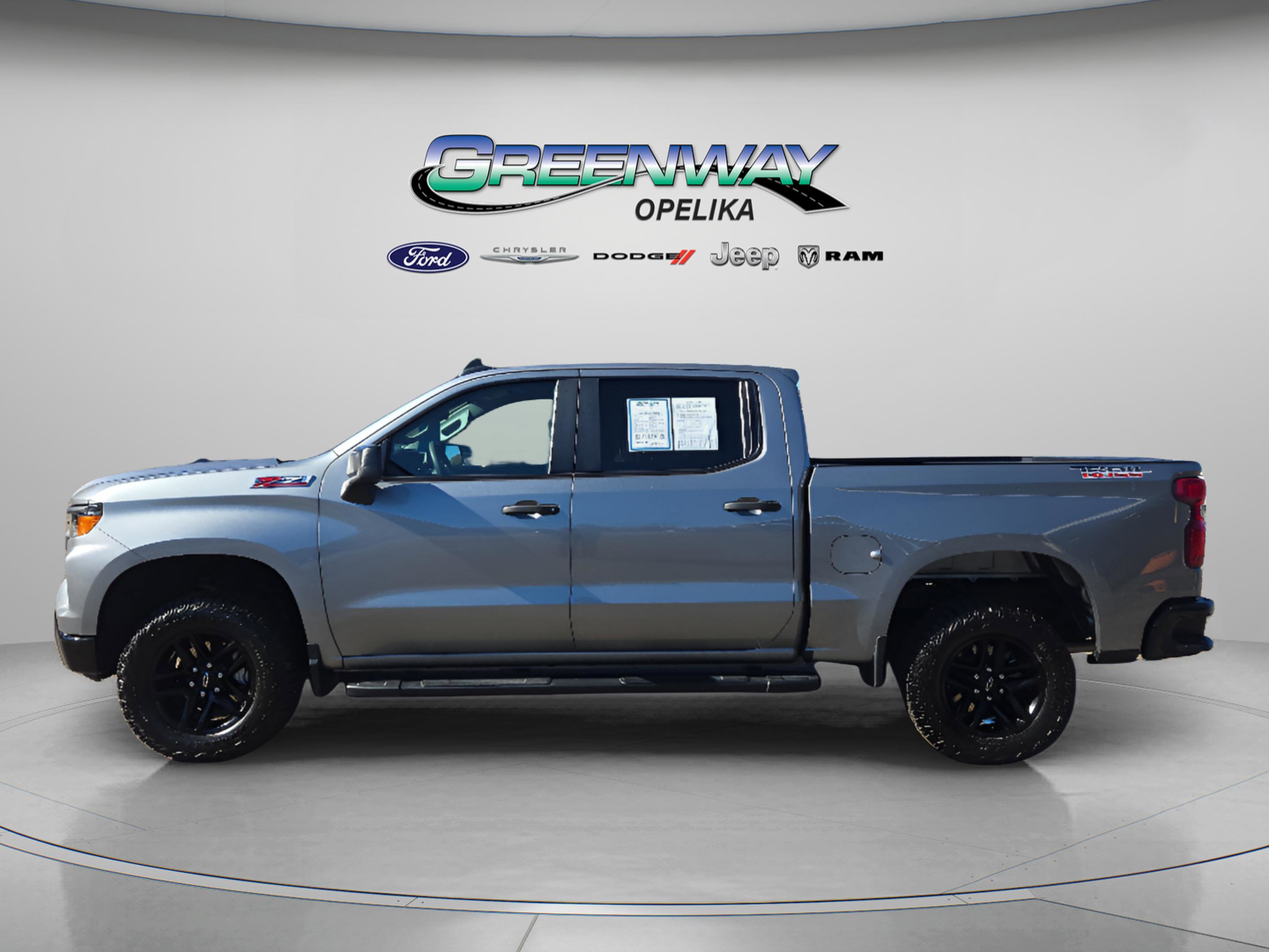Used 2024 Chevrolet Silverado 1500 Custom Trail Boss image 5