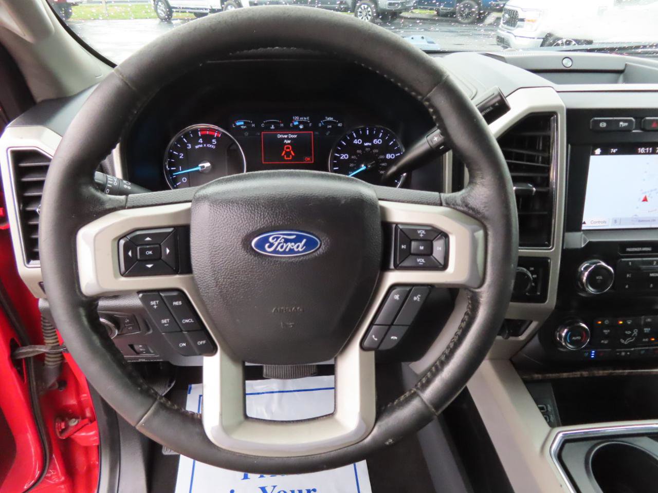 Used 2019 Ford F250 Lariat w/ Lariat Ultimate Package AWD/4WD image 32