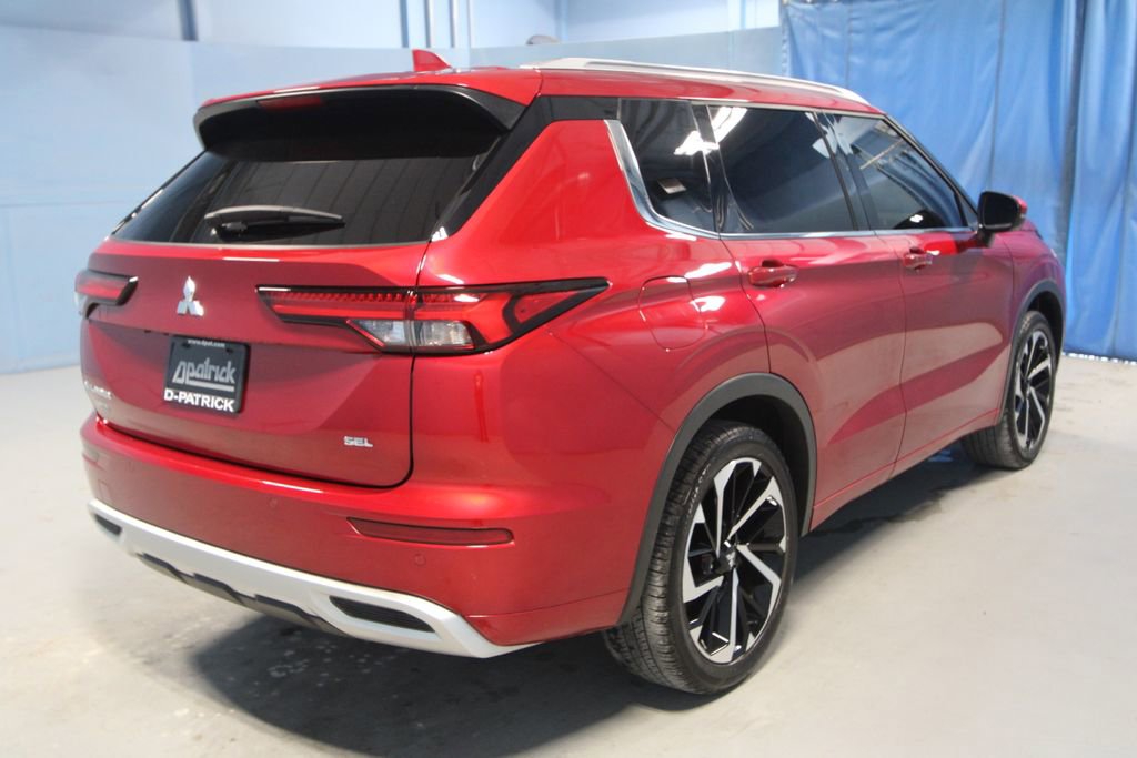 Used 2024 Mitsubishi Outlander SEL image 35