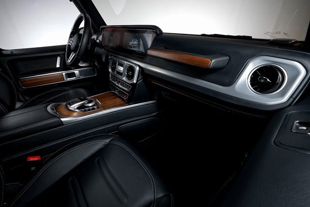 Used 2024 Mercedes-Benz G 550 image 50