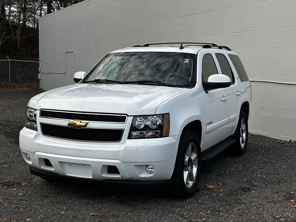 Used 2007 Chevrolet Tahoe LTZ w/ LTZ Preferred Equipment Group image 3
