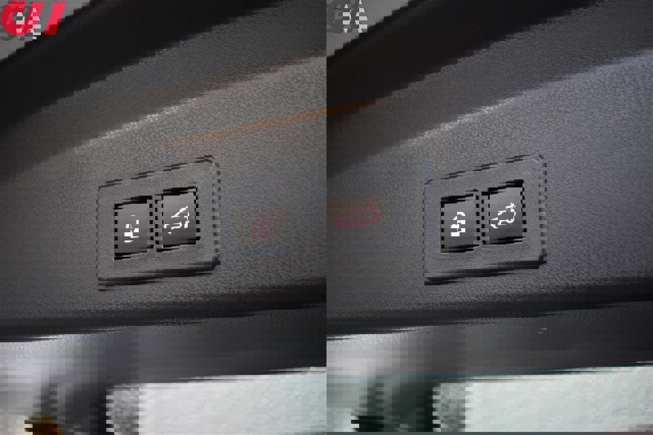 Used 2025 Subaru Ascent Premium image 29