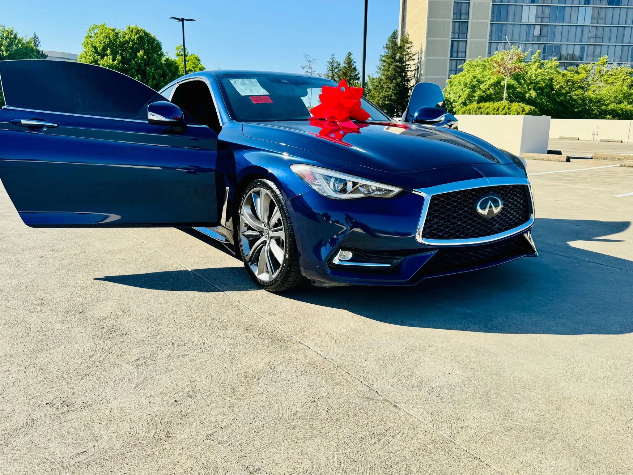 Used 2019 INFINITI Q60 3.0t Luxe w/ Cargo Package image 34