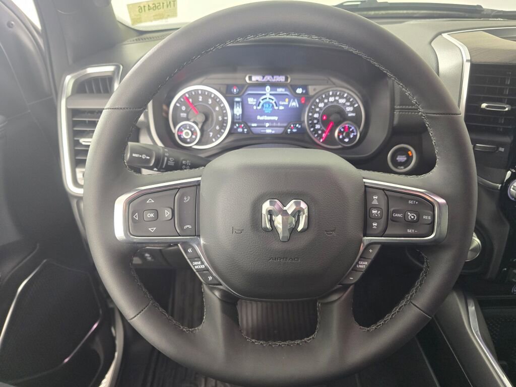New 2026 RAM 1500 Laramie AWD/4WD image 17