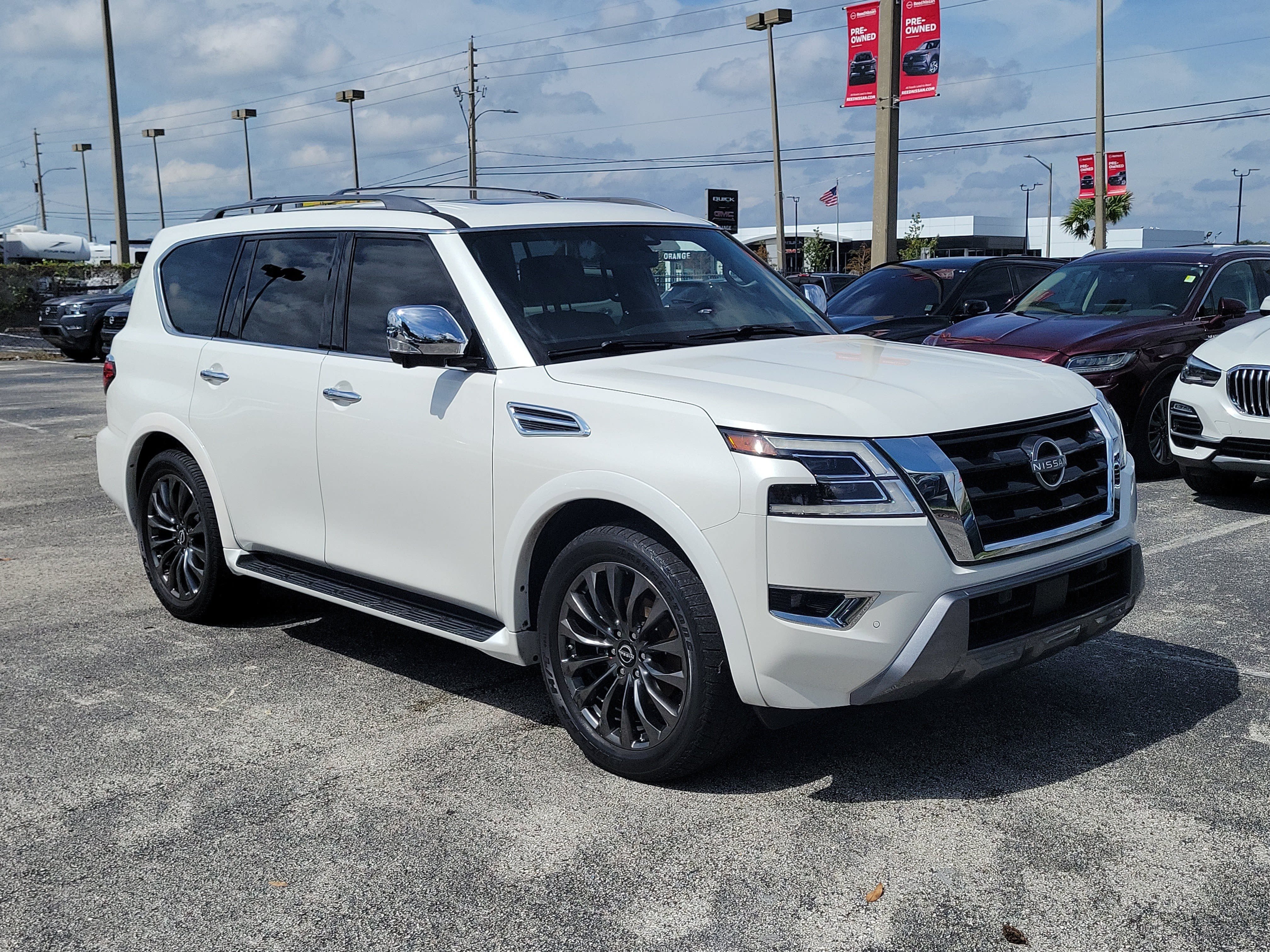 Certified 2023 Nissan Armada Platinum w/ Captain's Chairs Package RWD image 3