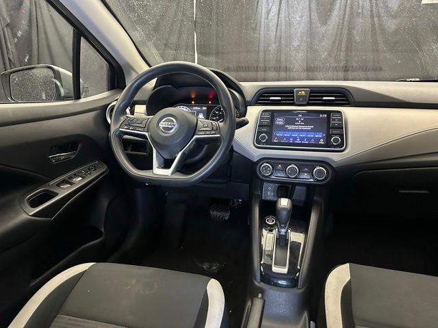 Used 2021 Nissan Versa SV FWD image 20