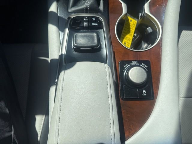 Used 2017 Lexus RX 350 FWD w/ Premium Package image 29