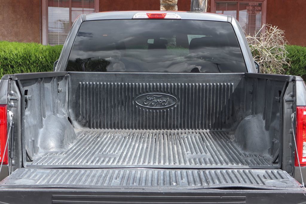Used 2015 Ford F150 XL w/ Equipment Group 101A Mid RWD image 8